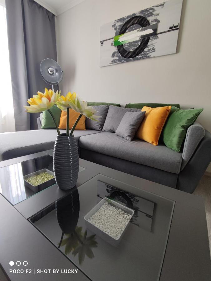 Central Greatforest Apartman Debreţin Exterior foto
